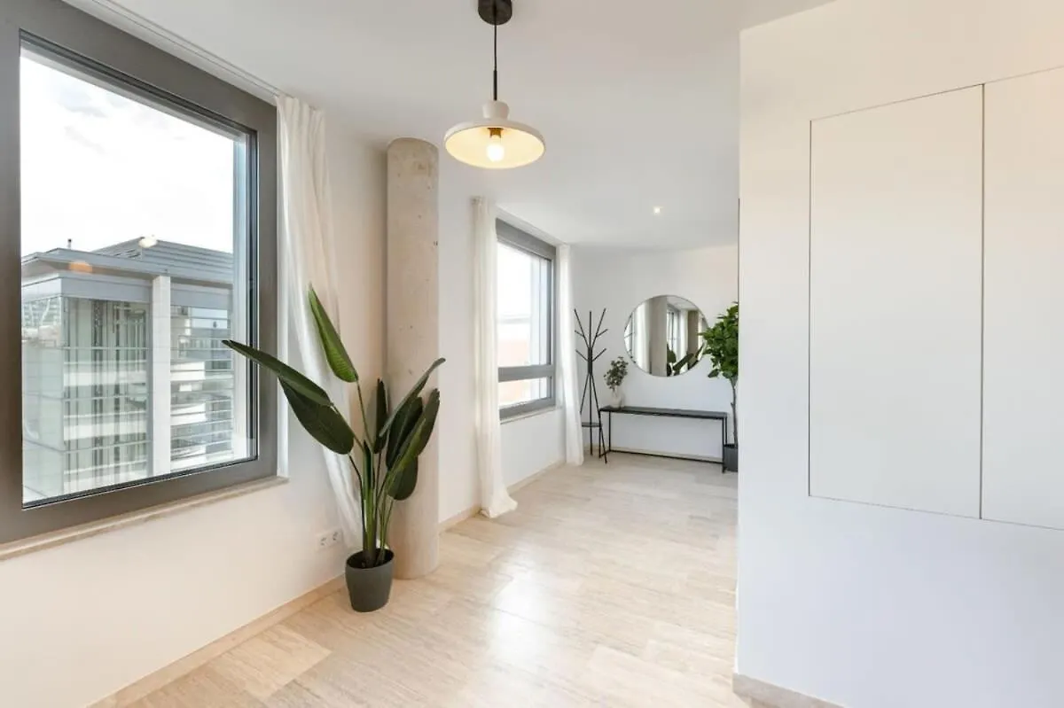 City Luxury With City Views In Ville Haute Luxembourg Appartement
